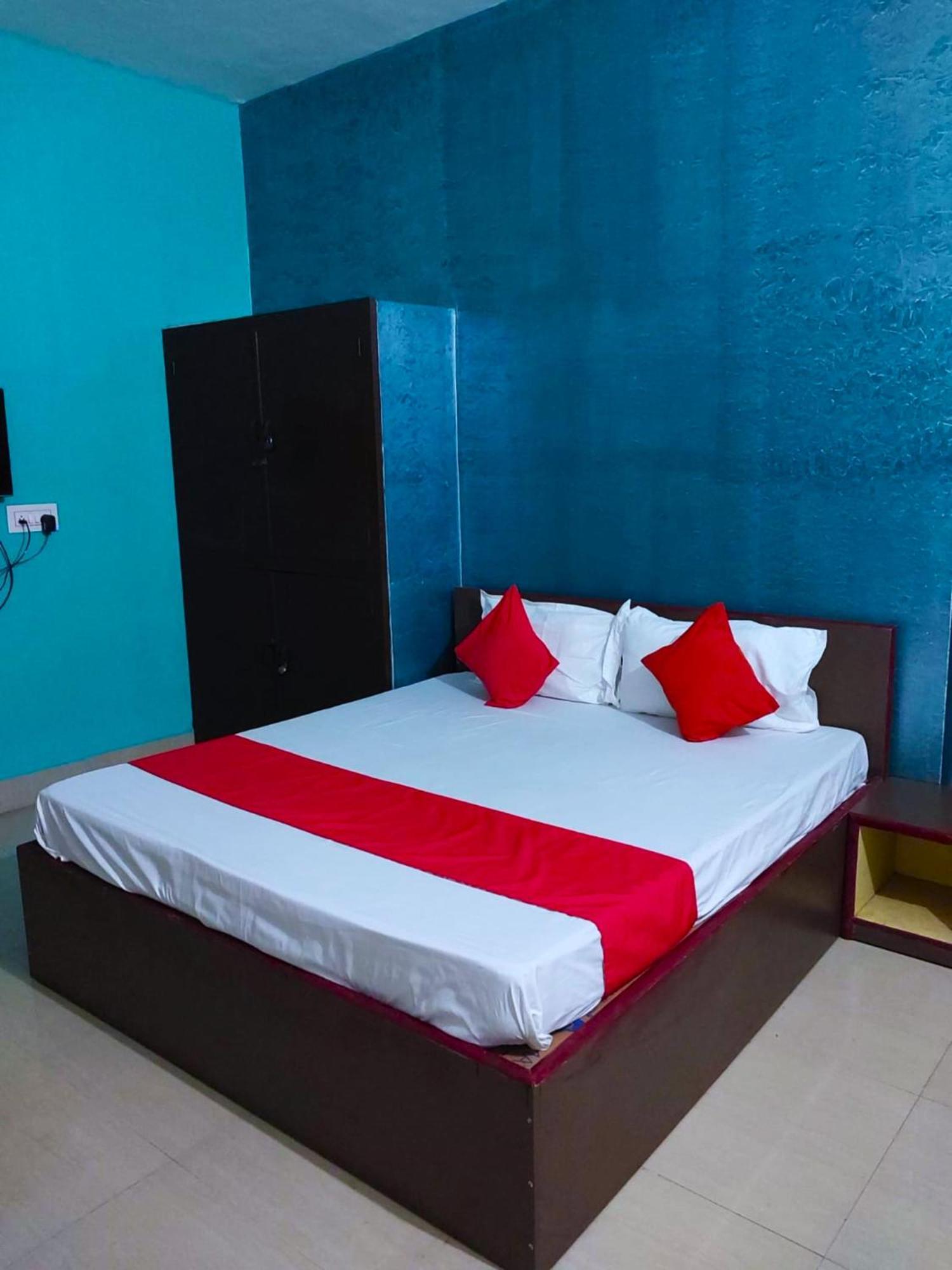 Hotel Madison Homes Bhubaneswar Ngoại thất bức ảnh